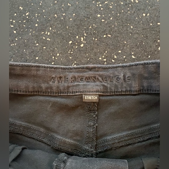 EUC American Eagle High Waist Stretch Shorts - Picture 2 of 5